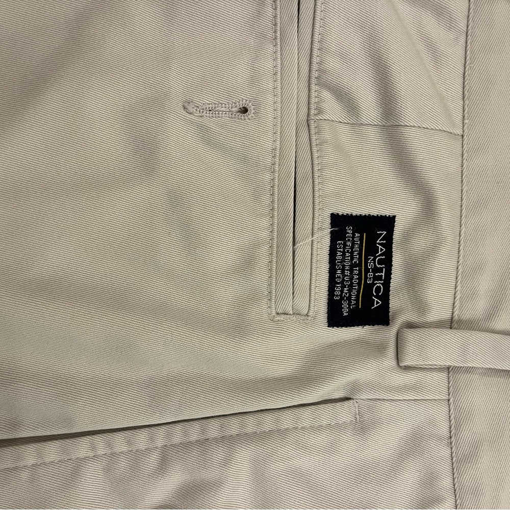2 pair Men’s khakis 33x32.  Excellent condition - Picture 4 of 6